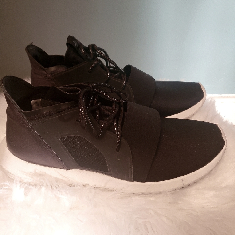 Adidas Tubular